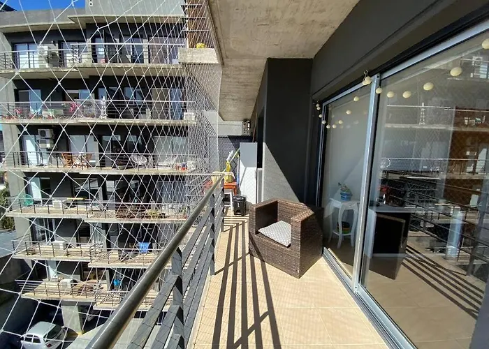 Departamento Centrico En Tigre Con Piscina Y Cochera Incluida