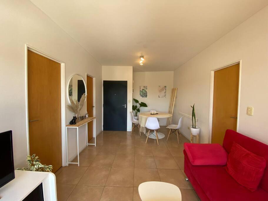 Departamento Centrico En Con Piscina Y Cochera Incluida Apartment *